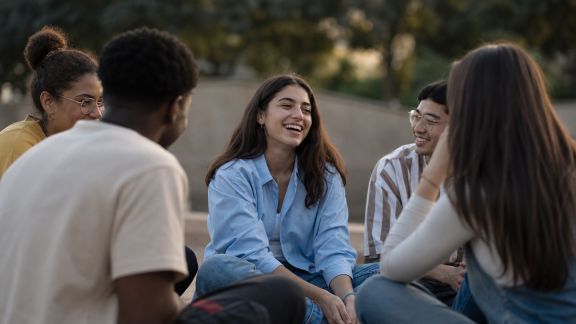 Favoriser l'inclusion des jeunes dans les initiatives culturelles de quartier